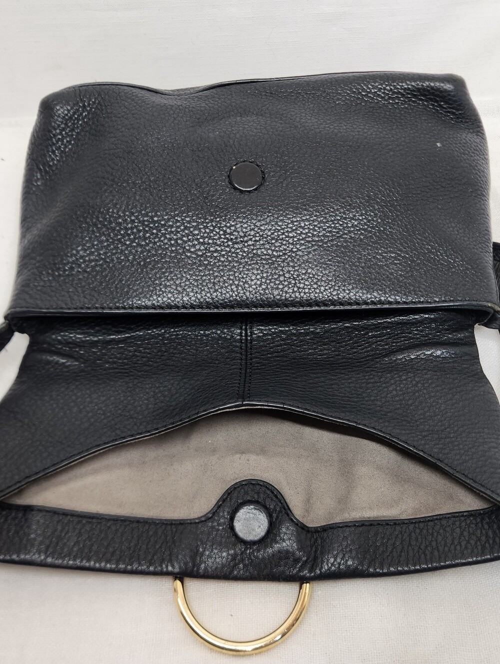 Vince Camuto Womens Black Leather Crossbody Purse - Picture 8 of 11